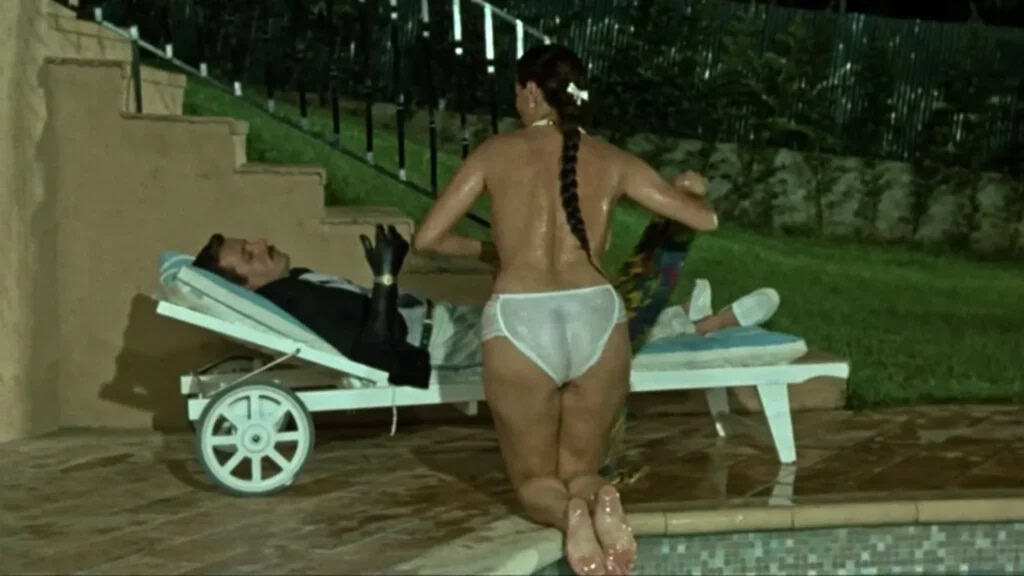 Serena Grandi nude – Roba da ricchi (1987) Butt, Breasts Scene