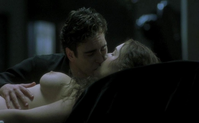 Kate Winslet nude, Rebecca Palmer, Amelia Warner in Quills (2000)