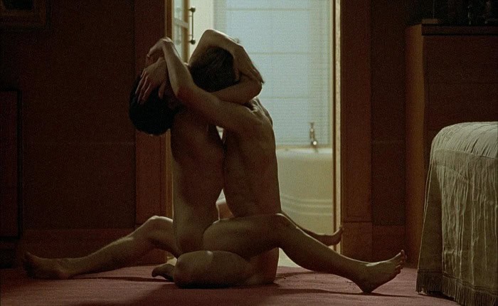 Juliette Binoche nude in Damage (1992)