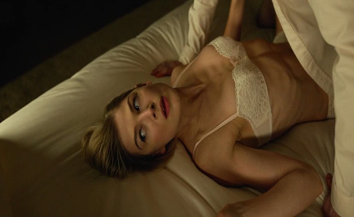 Rosamund Pike nude in Gone Girl (2014)
