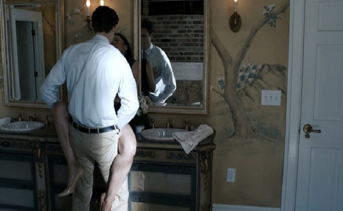 Mimi Rogers sexy scene in Affairs Of State (2018)