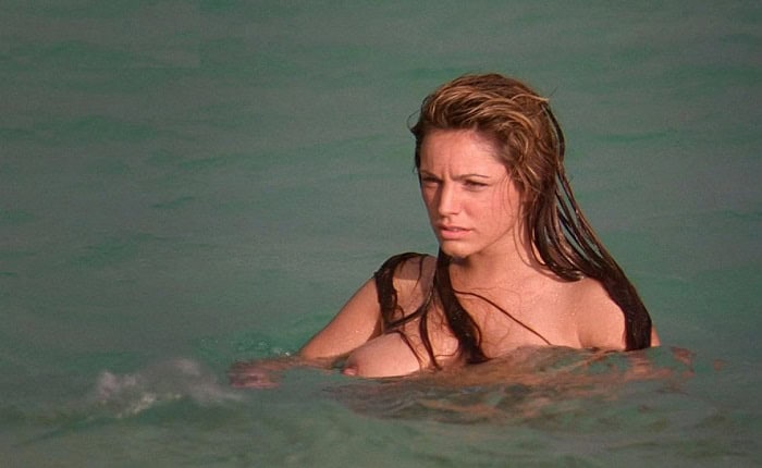 Kelly Brook nude in Survival Island (Three, 2005)
