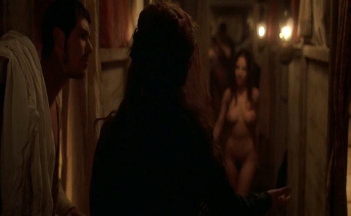 Milla Jovovich, Phillipa Peak, etc nude in The Claim (2000)