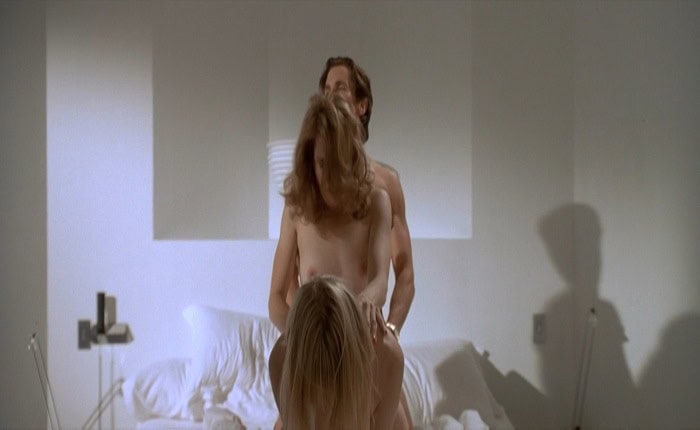 Cara Seymour, Krista Sutton, Guinevere Turner nude in American Psycho (2000) HD