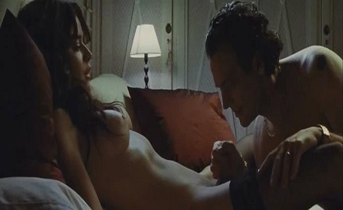 Flora Martinez nude in Tuya siempre (2007)