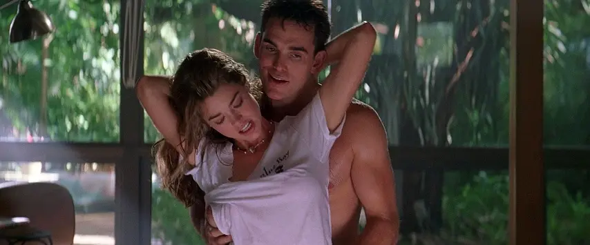 Denise Richards & Neve Campbell Nude Scene in Wild Things (1998)